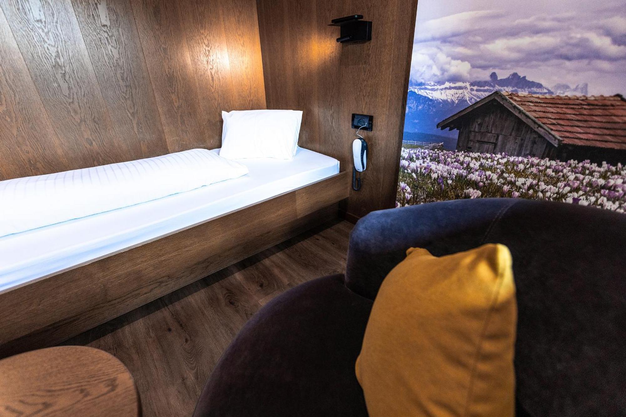 Hotel Zum Loewen - Al Leone Meltina Esterno foto